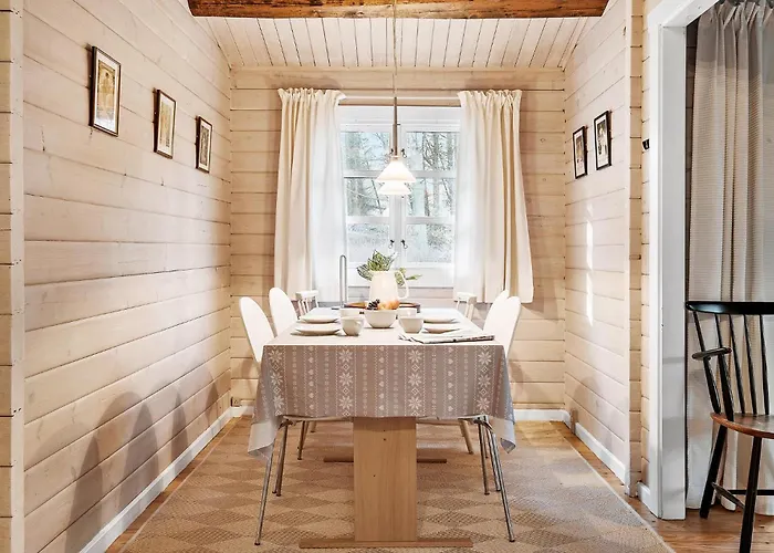 2 Bedroom Stunning In Holiday home Lokken