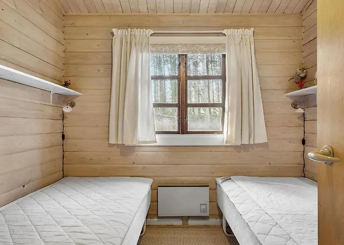 Дом отдыха 2 Bedroom Stunning In *